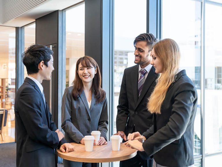 仕事で役立つビジネス英会話を学ぶ方法